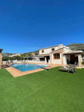 FINCA EL GARROFER